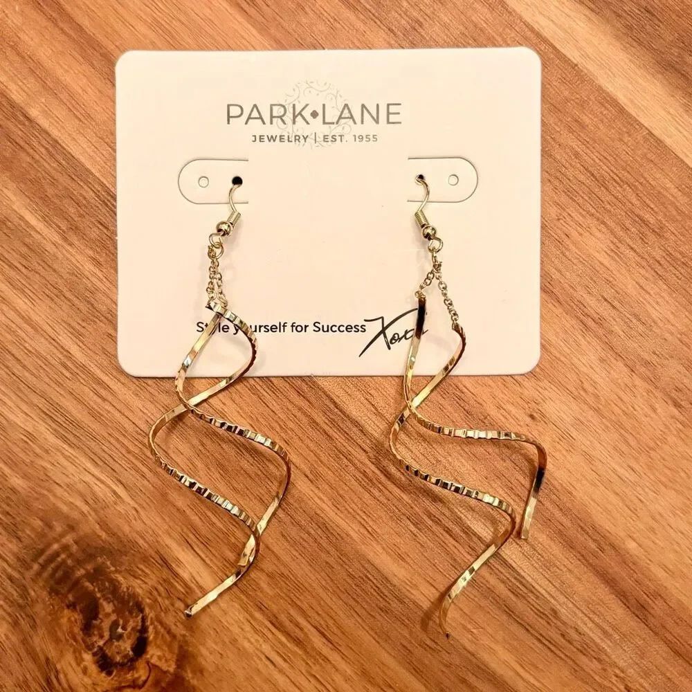 Park Lane | Whisper Earrings | 3 1/2” Length